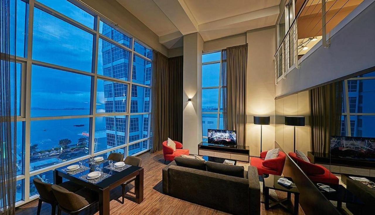 Maritime Luxury Suites Τζωρτζ Τάουν Εξωτερικό φωτογραφία